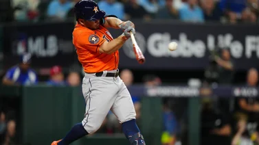MLB: El alucinante récord José Altuve en el estadio de los Rangers (+video)