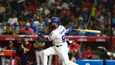 Emilio Bonifacio está a un triple de hacer historia en la LIDOM