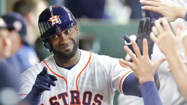 MLB: Yordan Álvarez habla sobre lo que implica batear por delante de José Abreu