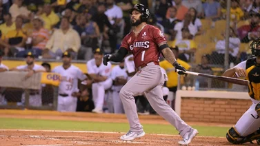 LIDOM: Leury Garcia encendió a Gigantes del Cibao en comienzo de temporada invernal