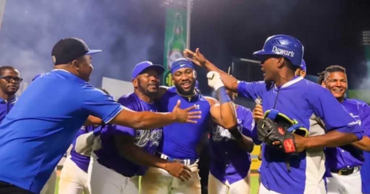 Lidom Tigres Del Licey Consiguen Su Primera Victoria De La Temporada