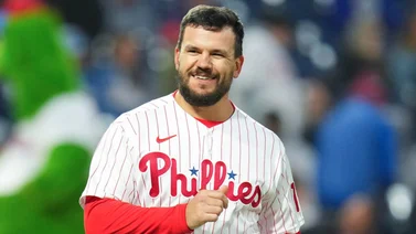 MLB: Kyle Schwarber inaugura un récord histórico en las Grandes Ligas en este departamento (+Detalles)