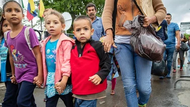 ¿Cómo inscribir niños venezolanos en un colegio de Colombia?