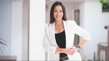 ¡Uff que guapo! Él es el apuesto hijo de María Corina Machado, que se ha robado suspiros en las redes sociales
