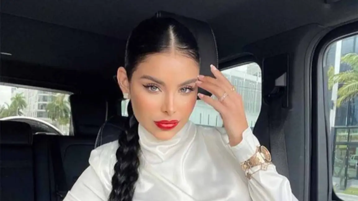 Mantén la respiración antes de ver a Ninoska Vásquez posando muy sensual con transparencia  