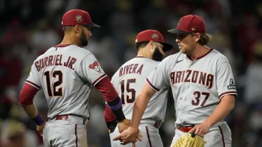 MLB: ¡Al decisivo! Le sale todo a Cascabeles ante Phillies y la serie se definirá en el séptimo juego (+Video)