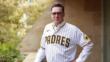 Padres, primer equipo MLB con acuerdo publicitario para uniforme