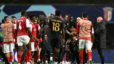 Champions League: Antonio Rüdiger es retirado del campo tras un encontronazo (+ Video) Champions League: Antonio Rüdiger es retirado del campo tras un encontronazo (+ Video)