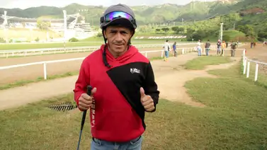 José Gilberto Hernández quiere tumbar los cuadros con este fijo en La Rinconada José Gilberto Hernández quiere tumbar los cuadros con este fijo en La Rinconada