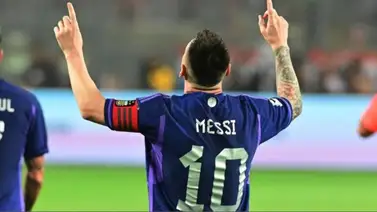 Leyenda inglesa habla sobre la posibilidad de que Lionel Messi gane el Balón de Oro (+Declaraciones) Leyenda inglesa habla sobre la posibilidad de que Lionel Messi gane el Balón de Oro (+Declaraciones)