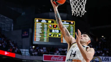 Euroliga: Mira este lanzamiento sobre la chicharra de Gabriel Deck contra el Barsa (+Video)