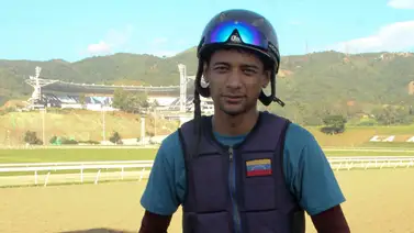 Maykor Ibarra da a este ejemplar con característica de fija para la reunión 42 de La Rinconada Maykor Ibarra da a este ejemplar con característica de fija para la reunión 42 de La Rinconada