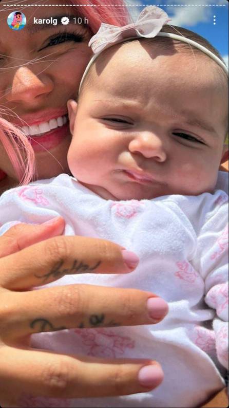 ¡Para derretirse de amor! Internautas se sorprenden con el parecido entre Karol G y su sobrina Sophie 