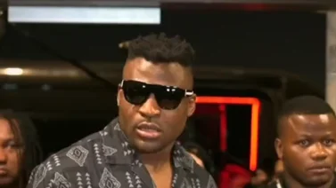 Así fue la llegada de Francis Ngannou para su choque ante Tyson Fury (+Video)