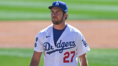 Estrella de los Dodgers de Los Ángeles afirma que espera un regreso de Trevor Bauer a MLB