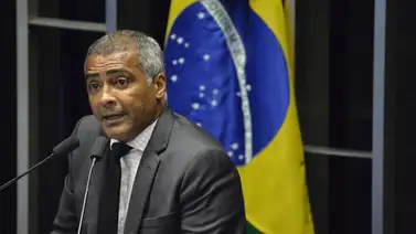 Romario ataca a Carlo Ancelotti y prefiere que se quede lejos de Brasil Romario ataca a Carlo Ancelotti y prefiere que se quede lejos de Brasil