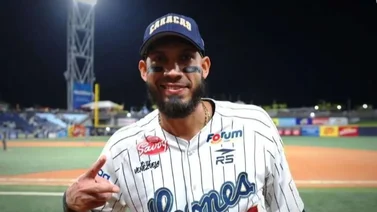 LVBP: ¿Gabriel Noriega cedió su número a Salvador Pérez en Leones del Caracas? (+Video)