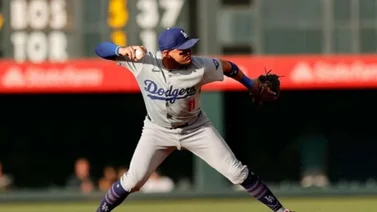 MLB: Miguel Rojas es retirado por esta razón del juego entre Ángeles Dodgers y Padres de San Diego 