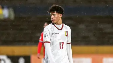 Prospecto Vinotinto causa sensación en el equipo que formó a Lionel Messi (+Video) Prospecto Vinotinto causa sensación en el equipo que formó a Lionel Messi (+Video)