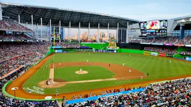MLB: Mira como se llenó el loanDepot Park de Miami y no fueron los Marlins (+Video) MLB: Mira como se llenó el loanDepot Park de Miami y no fueron los Marlins (+Video)
