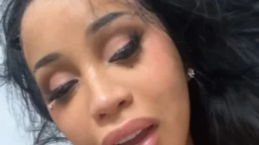 Cardi B aparece ebria a un mes de haber dado a luz (+Video) 