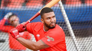 LVBP: ¡De tal palo, tal astilla! Robert Pérez Jr. castigó duramente a Leones del Caracas (+Video)
