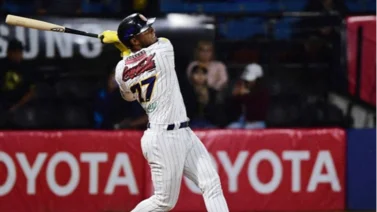 LVBP: Lenyn Sosa lidera con su ofensiva a Leones del Caracas (+Detalles)