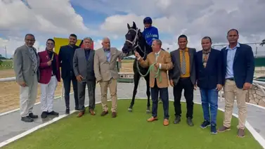 Flecha Montón buscará una nueva selectiva en los 1.800 metros del Clásico “Arturo Michelena” Flecha Montón buscará una nueva selectiva en los 1.800 metros del Clásico “Arturo Michelena”