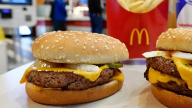 EEUU: Alerta sanitaria ante brote de E. Coli vinculado a hamburguesas de McDonald's