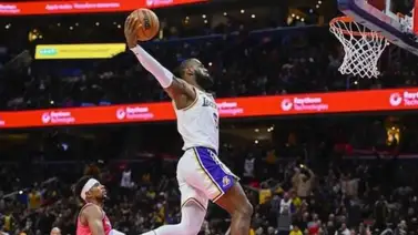 NBA: Así fue la primera volcada de LeBron James en la temporada 2024-25 (+Video) NBA: Así fue la primera volcada de LeBron James en la temporada 2024-25 (+Video)