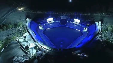 MLB: El Dodger Stadium se iluminó de azul en honor al Toro Valenzuela