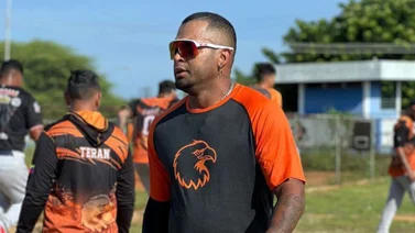 Néstor Molina
