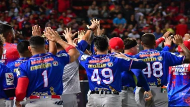 LVBP: Tiburones explota toda su artilleria ofensiva ante Cardenales y se afianza en la cima (+resumen)