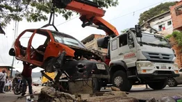 Caracas Implementa el "Plan Chatarra" para Mejorar Espacios Públicos