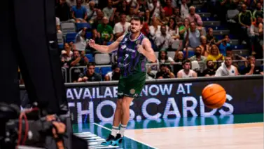 Liga Endesa: Unicaja se mantiene invicto tras superar al Barcelona en casa Liga Endesa: Unicaja se mantiene invicto tras superar al Barcelona en casa