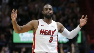 NBA: ¡Qué vergüenza! Mira la reacción de Dwyane Wade tras ver su irreconocible estatua en Miami NBA: ¡Qué vergüenza! Mira la reacción de Dwyane Wade tras ver su irreconocible estatua en Miami