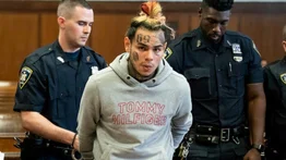 Arrestan a Tekashi en Nueva York