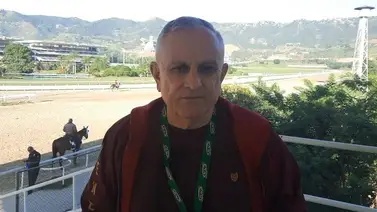 Rafael Cartolano espera decidir con este ejemplar en el ciclo no válido de la reunión 42 en La Rinconada Rafael Cartolano espera decidir con este ejemplar en el ciclo no válido de la reunión 42 en La Rinconada