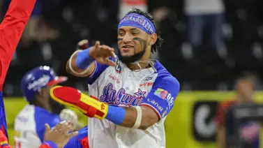 LVBP: Tiburones ganan el duelo de poder a Leones en el Universitario (Resumen) LVBP: Tiburones ganan el duelo de poder a Leones en el Universitario (Resumen)