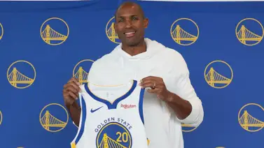 Al Horford da a conocer sus primeras impresiones sobre jugar con Curry en Golden State Al Horford da a conocer sus primeras impresiones sobre jugar con Curry en Golden State