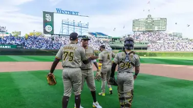 El fuerte altercado entre Padres de San Diego y los umpires tras eliminación El fuerte altercado entre Padres de San Diego y los umpires tras eliminación