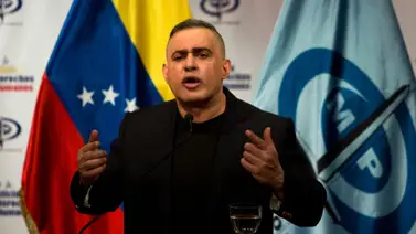 Reina de belleza venezolana hace solicitud al fiscal general de la República Reina de belleza venezolana hace solicitud al fiscal general de la República