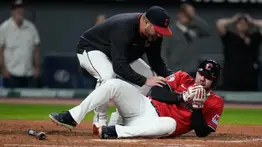MLB: David Fry será operado tras horrible pelotazo en la cara (+Detalles)