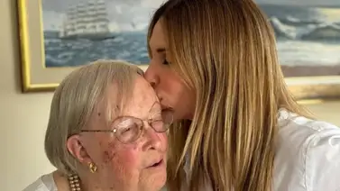 Camila Canabal se despide con dolor de su abuela: “Es una despedida que condena” Camila Canabal se despide con dolor de su abuela: “Es una despedida que condena”