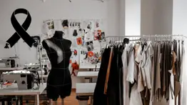 Muere a balazos reconocido diseñador mexicano ¡Luto en la moda!