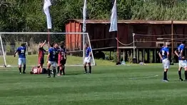 ¡Insólito! Diego Forlán se rompe tres costillas jugando fútbol