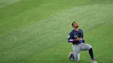 Mira el cuadrangular de Julio Rodríguez para devolverle la ventaja a Seattle en el decisivo contra Toronto Mira el cuadrangular de Julio Rodríguez para devolverle la ventaja a Seattle en el decisivo contra Toronto