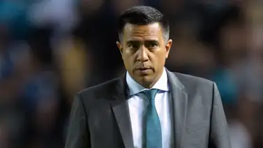 César Farías le manda un mensaje directo a Fernando "Bocha" Batista tras su salida de la Vinotinto César Farías le manda un mensaje directo a Fernando "Bocha" Batista tras su salida de la Vinotinto