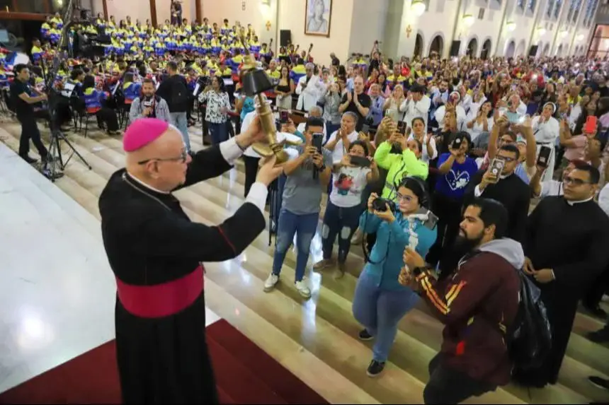 Misas en honor a San José Gregorio Hernández y Santa Madre Carmen Rendiles
