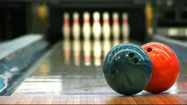 Venezolano Arturo Hernández hace historia en el mundial de bowling